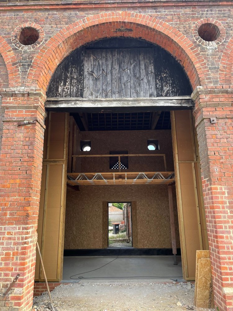 Turners Hall Barns Conversion - HH Interiors